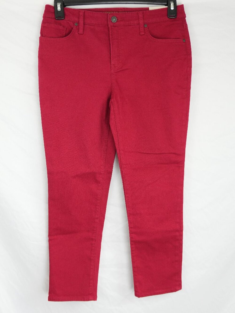 NWT Chico's Womens Size .5P / 6P Girlfriend Slim Leg Red Jeans 5 Pocket